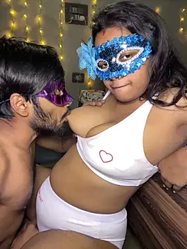 Aaradhya_Sexy xxx nude stripping on webcam for live sex video chat