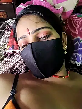 HOT-SUMAN-BABY xxx nude stripping on webcam for live sex video chat