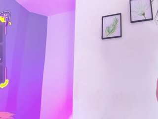 Soe-Laraa xxx nude on webcam – Live Sex Chat