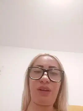 Visnjica xxx nude stripping on webcam for live sex video chat