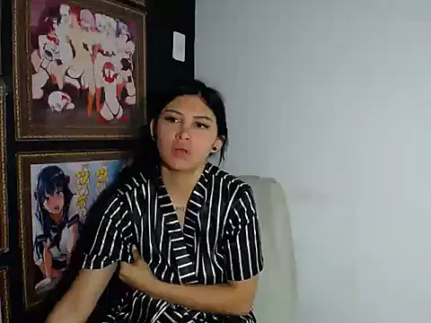 Katy_lenah xxx nude stripping on webcam for live sex video chat