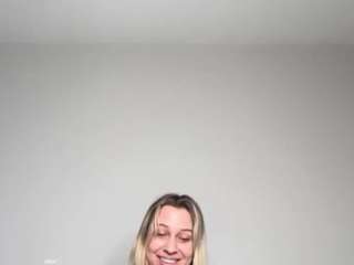Tiffs Treats XoXo xxx nude on webcam – Live Sex Chat