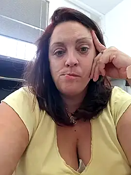 XSouthlondonNAUGHTYMILFXX xxx nude stripping on webcam for live sex video chat