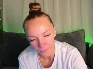 jesica-moon xxx nude on webcam – Live Sex Chat