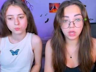 kleri-paint xxx nude on webcam – Live Sex Chat