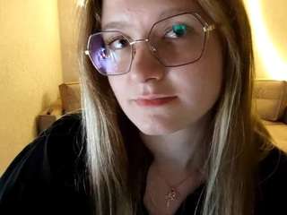 NaomiGreen xxx nude on webcam – Live Sex Chat