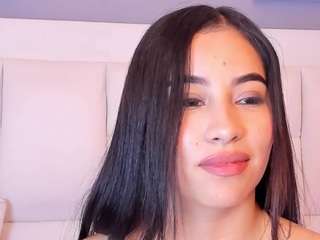 LauraFarell xxx nude on webcam – Live Sex Chat