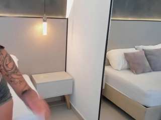 fiorella-18 xxx nude on webcam – Live Sex Chat