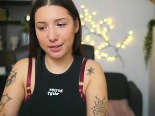 Caylinn18 xxx nude on webcam – Live Sex Chat
