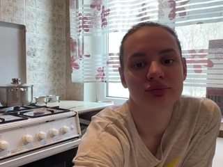 TennieSaelee xxx nude on webcam – Live Sex Chat
