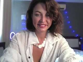 Alice-honeyFaucett xxx nude on webcam – Live Sex Chat