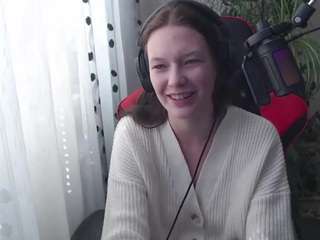 KarolineFrances xxx nude on webcam – Live Sex Chat
