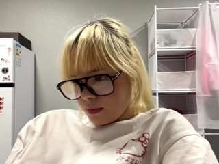 MattieStroy xxx nude on webcam – Live Sex Chat