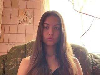 NataliaReine xxx nude on webcam – Live Sex Chat
