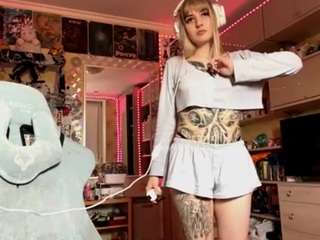 AlyciaNarine xxx nude on webcam – Live Sex Chat