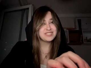 TrangShoener xxx nude on webcam – Live Sex Chat
